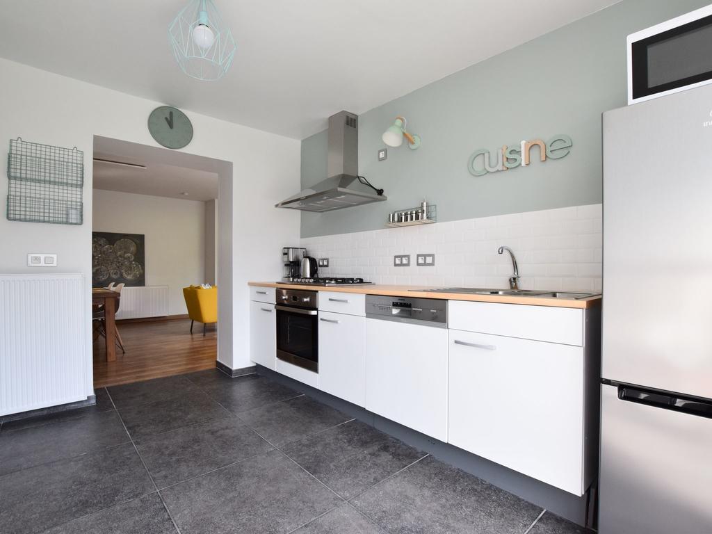 Modern Holiday Home In Bastogne With Fenced Garden Экстерьер фото