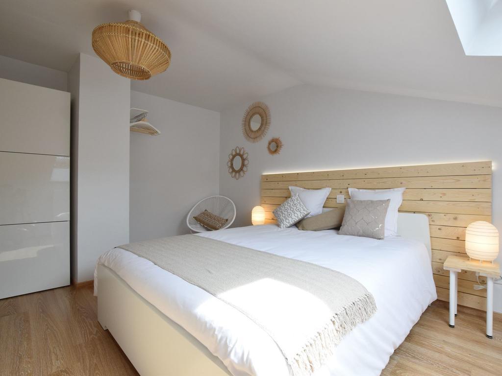 Modern Holiday Home In Bastogne With Fenced Garden Экстерьер фото